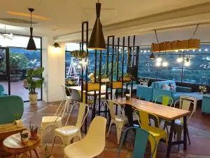 Khach San Thien Hai - Sky Coffee
