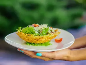Pasteriya Simeynyy Restoran Italiysʹkoyi Kukhni