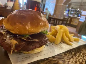 La Taberna