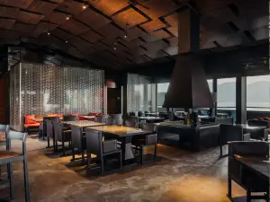 泸沽湖隐奢逸境酒店·云影餐厅
