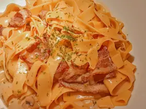 Basta Hiro - Pasta & Pizza