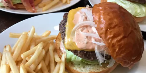 Hungry's Burger Lounge