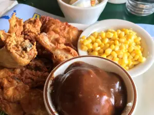 Gwennie's Old Alaska Restaurant