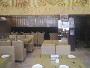 The Greens Restaurant & Herbal Cafe