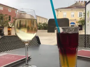 Adriatic Bar