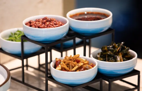 錦頤優選酒店（巴彥淖爾臨河維多利摩爾城店）·自助餐廳