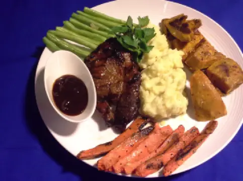 Molly's Bar and Grill