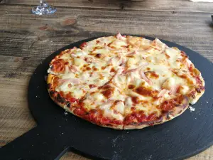 Deli In The Square