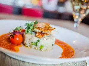 Red Lion Food & Rooms