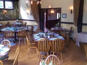 Tryon Inn and Backdoor Bar