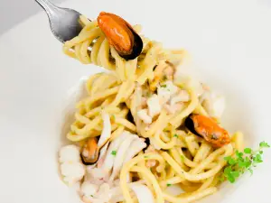 Antica Trattoria Pesci Vivi Food & Wine