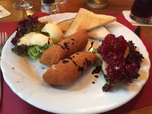 Alt-Balkan Restaurant Inh.Familie Bradic