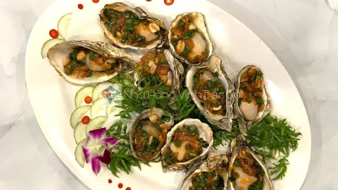 Nhà hàng Vịnh Bắc Bộ in ไฮฟอง