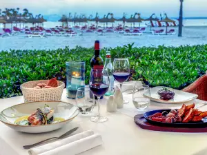 Mirablau Beach Bar & Restaurant