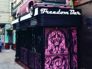 Freedom Bar