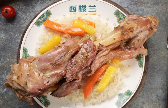 西樓蘭新疆抓飯（昭蘇店）