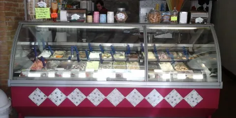 Gelateria Leccami