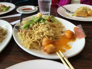 Kan Yon Chinese Restaurant and Tea Shop