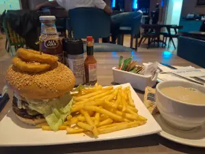 Cafe Felix