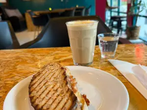 Brell Cafe