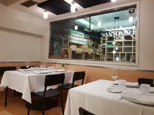 Bar Antonio