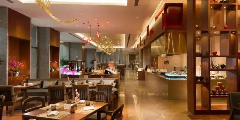 煙台金海岸希爾頓酒店·開自助餐廳