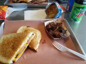 Brisket & Bones Smokehouse