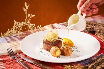 Calypso Restaurant & Lounge