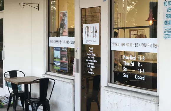 Voi-La Salad & Grill - Acai Bowls- Bubble Tea- Boba Tea