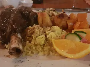 Van Zijl Guesthouses and Smidswinkel Restaurant