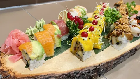 YIKOU SUSHI TEA in Bern