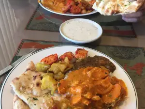 Bombay Curry And Grill