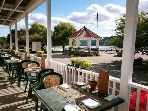 Hudson House River Inn