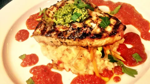 Noosa Bistro in Mentor