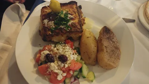 Yiannis Taverna Greek Restaurant in Edmonton