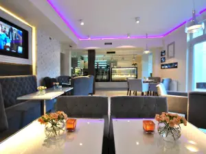 Cafe Aronia