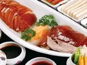光头阳北京烤鸭(洛宁店)