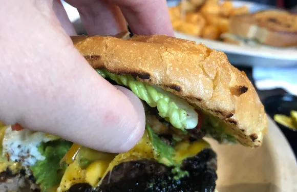 Dale's Bar & Grill