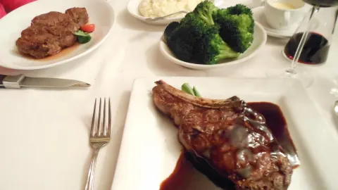 Briar Rose Chophouse & Saloon in 서밋 카운티