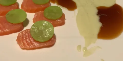 Golden View Bar & Restaurant