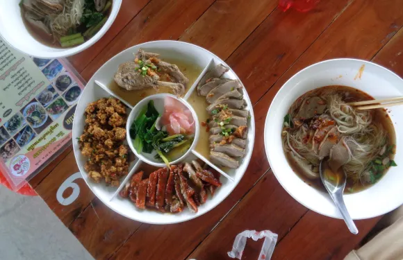 Tamnanped Restaurant
