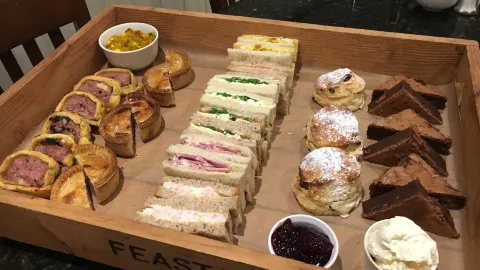 Feast Deli & Cafe in Pickering