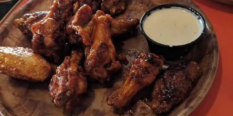 Hooters