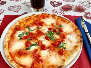 Restaurant Black Hill Pizzeria