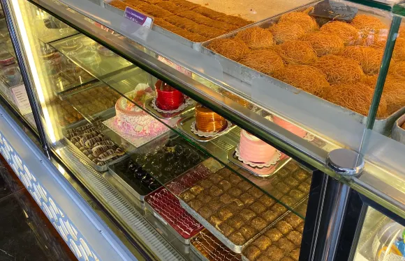 Nur Pastanesi Demre