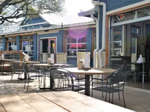 The Branch Neighborhood Grill