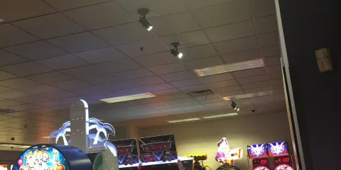 Chuck E. Cheese