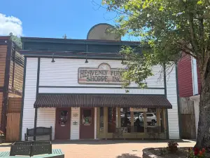 Heavenly Fudge Cherokee