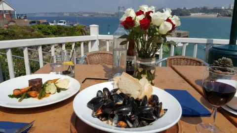 The Harbour Fish and Grill Restaurant in Cornwall