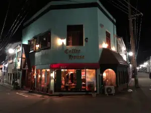Cafe de Cattleya